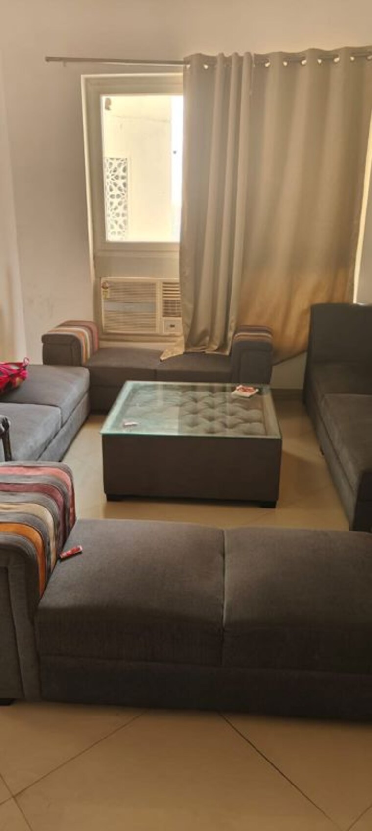 Living Room, mapsko-royale-ville 3.5 Bedroom 1790 Sq.Ft. Apartment In Sector 82 Gurgaon 10425518