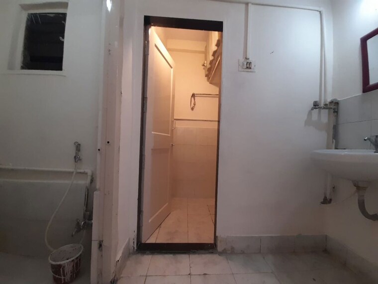 Bathroom, sankalp colony 1 Bedroom 430 Sq.Ft. Apartment In Sankalp Colony Mumbai 10425524