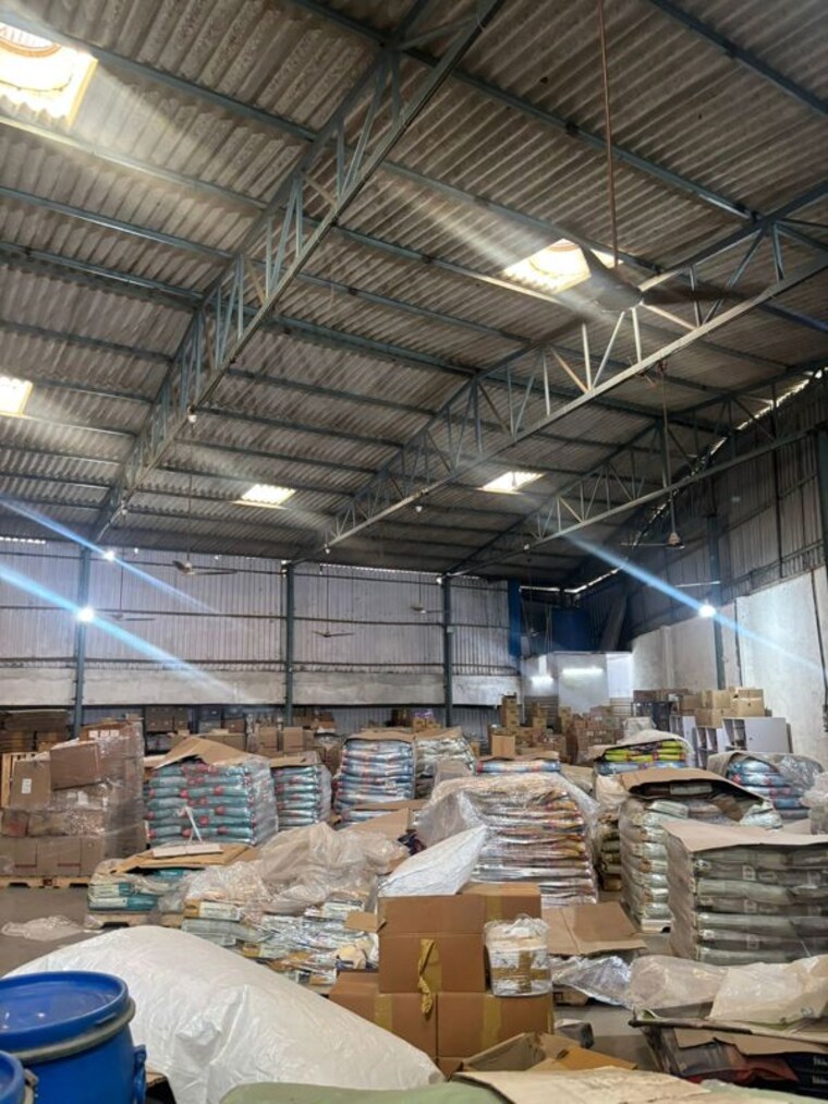 Exterior View, kashimira Commercial Warehouse 4250 Sq.Ft. In Kashimira Thane 10425564