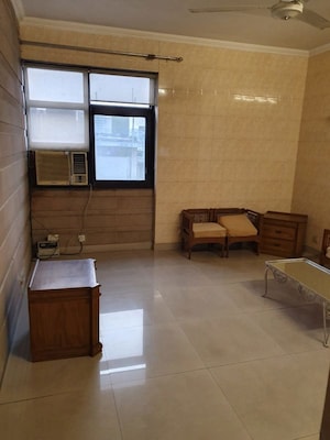 Living Room in 4 BHK Builder Floor at Vasant Vihar – for Rent