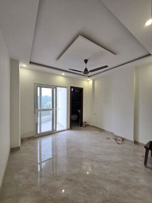 2 BHK Builder Floor For Sale in Laxman Chowk