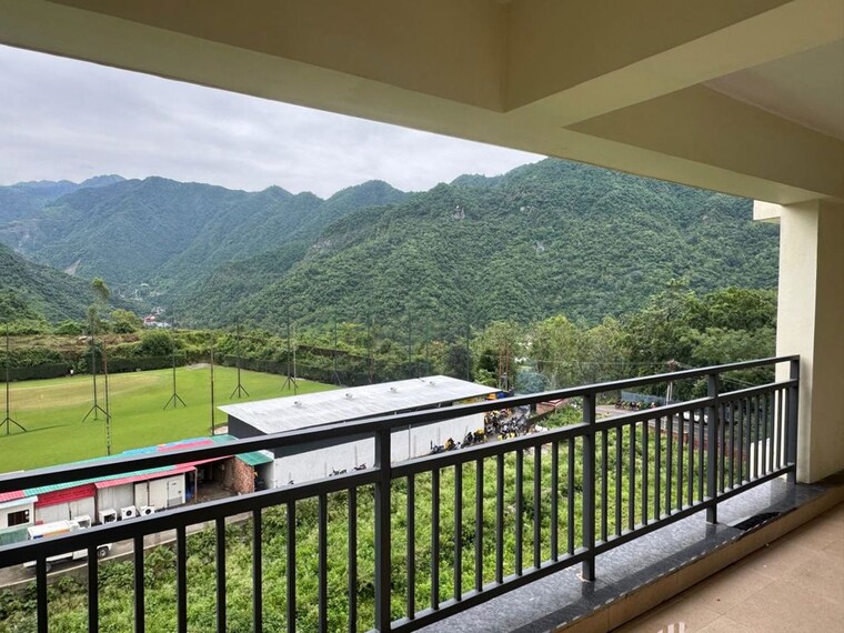 Balcony, pacific-golf-estate 3 Bedroom 2299 Sq.Ft. Apartment In Kulhan Dehradun 10425593