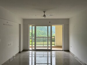 Room in 3 BHK Apartment at Pacific Golf Estate, Kulhan – for Sale