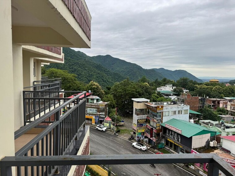 Balcony, pacific-golf-estate 3 Bedroom 2299 Sq.Ft. Apartment In Kulhan Dehradun 10425593