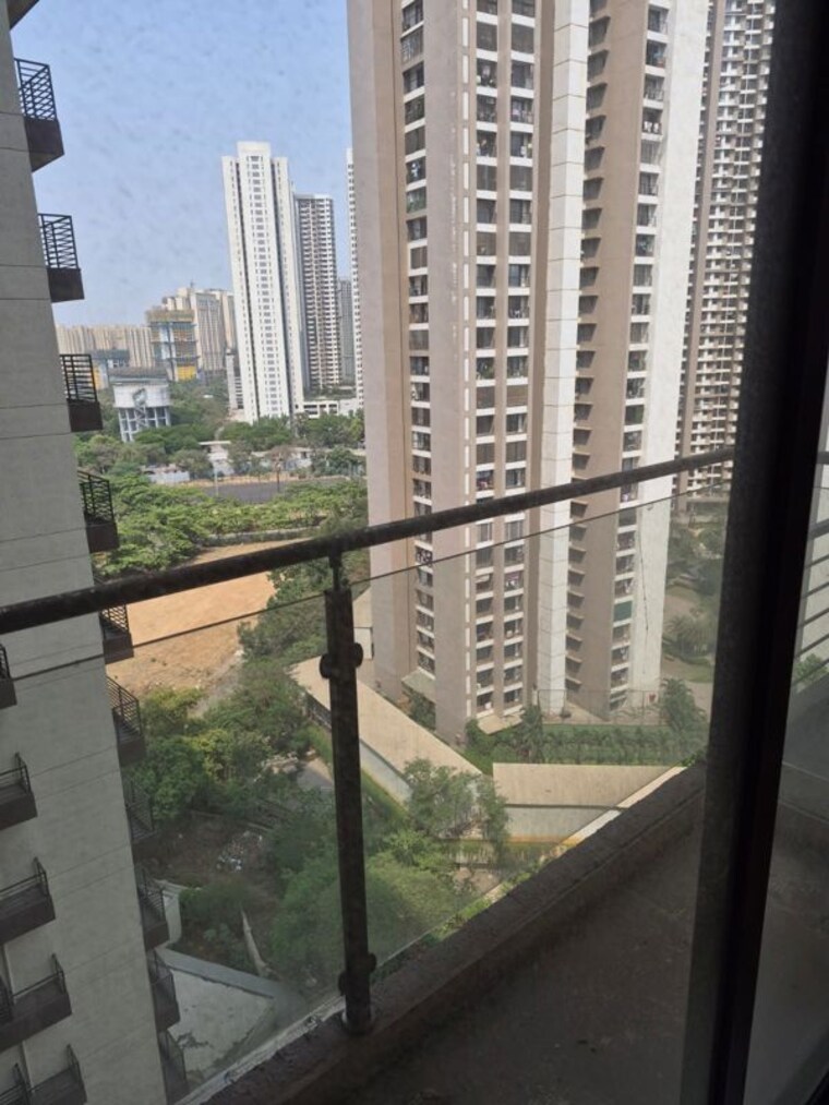 Exterior View, risland-the-icon-phase-4 2 Bedroom 775 Sq.Ft. Apartment In Dhokali Thane 10425634