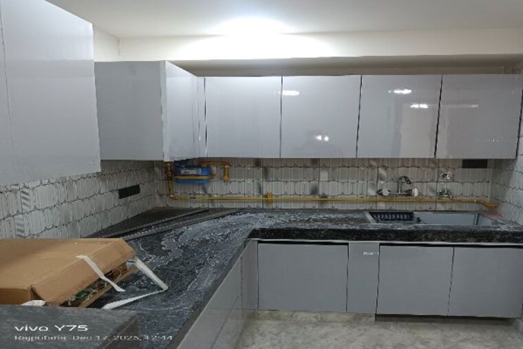 Kitchen, govindpuri 3 Bedroom 1000 Sq.Ft. Builder Floor In Govindpuri Delhi 10425591