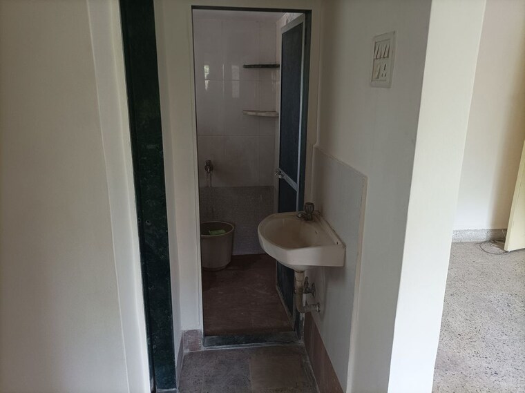 Bathroom, brahmand-phase-iii 1 Bedroom 535 Sq.Ft. Apartment In Brahmand Thane 10425645
