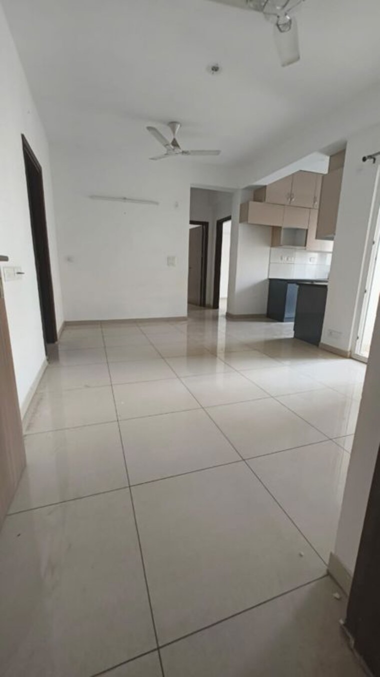 Kitchen, gulshan-botnia 2.5 Bedroom 1160 Sq.Ft. Apartment In Sector 144 Noida 10358438
