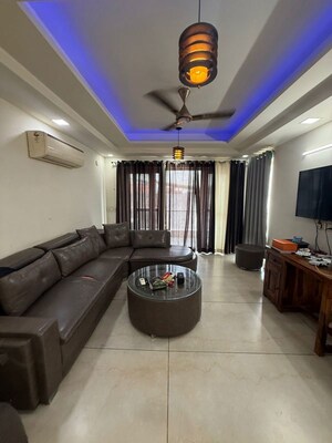 Living Room in 3 BHK Builder Floor at Sector 45 – for Rent