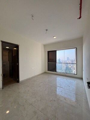Room in 2 BHK Apartment at IM Applaud 38, Goregaon East – for Rent
