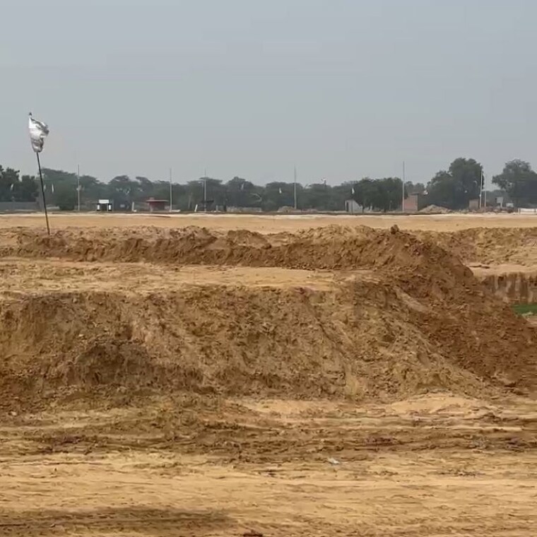 undefined, rohini sector 34  60 Sq.Mt. Plot In Rohini Sector 34 Delhi 10010876