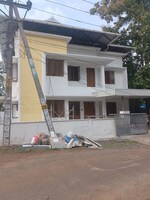 4 BHK + Servant Room,Study Room,Extra Room,Basement,Store Room 2100 Sq.Ft. Independent House in Kuttoor