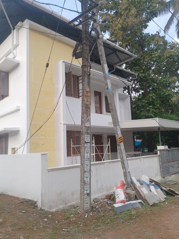 Exterior View, kuttoor 4 Bedroom 2100 Sq.Ft. Independent House In Kuttoor Thrissur 10425712