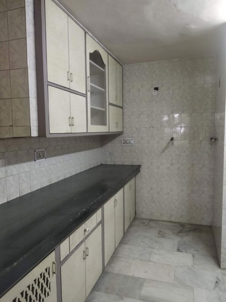 Kitchen, pitampura 3 Bedroom 1800 Sq.Ft. Apartment In Pitampura Delhi 10423873