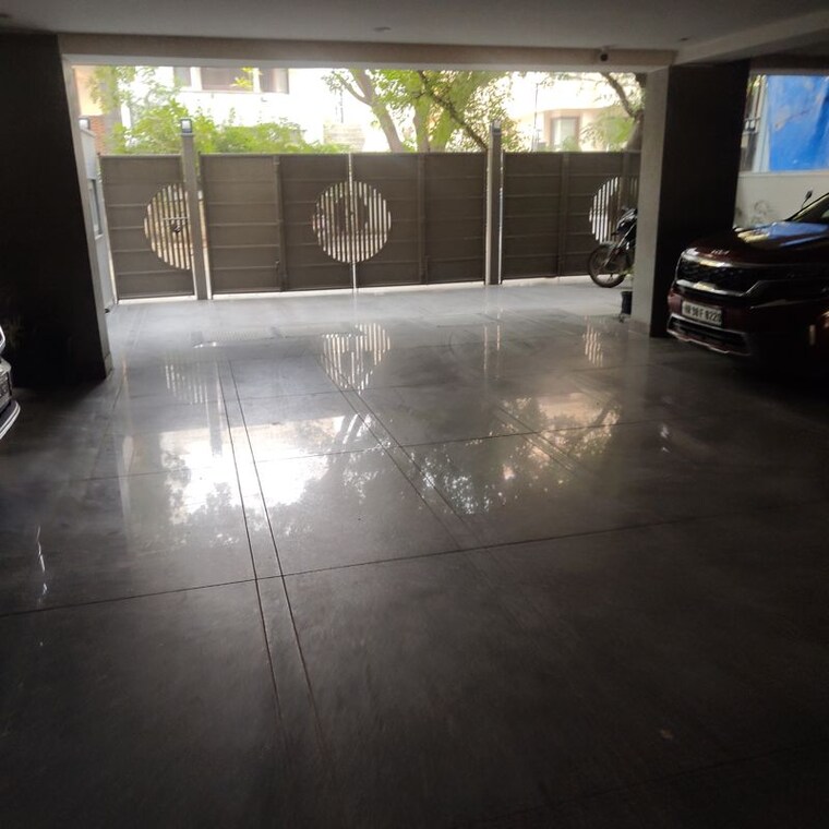  Parking, dlf-city-phase-iii 4 Bedroom 3200 Sq.Ft. Builder Floor In Sector 24 Gurgaon 10424030
