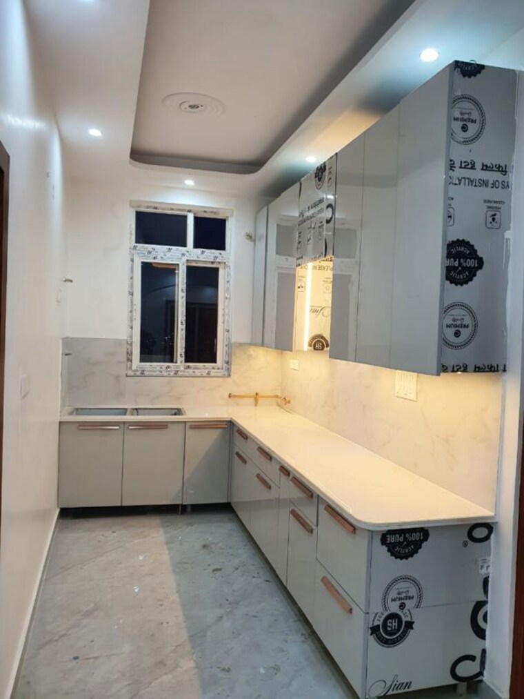 Kitchen, green fields colony 3 Bedroom 1804 Sq.Ft. Builder Floor In Green Fields Colony Faridabad 10425865