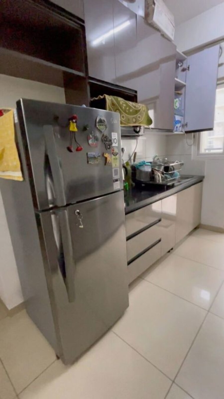 Team Area, gulshan-botnia 2 Bedroom 1025 Sq.Ft. Apartment In Sector 144 Noida 10425847