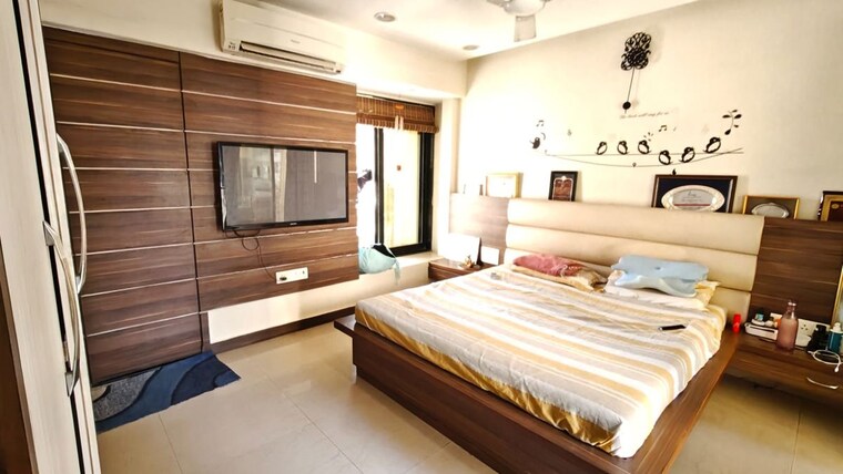 Bedroom, atul-blue-mountains 2.5 Bedroom 1050 Sq.Ft. Apartment In Malad East Mumbai 10425836