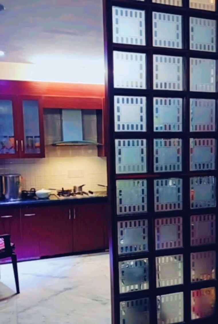 Kitchen, indira nagar 6+ Bedroom 2450 Sq.Ft. Independent House In Indira Nagar Lucknow 10425905