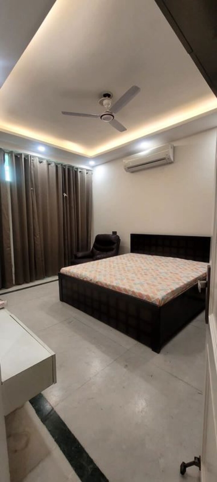 Bedroom, mayfield garden 3 Bedroom 2450 Sq.Ft. Builder Floor In Mayfield Garden Gurgaon 10425913