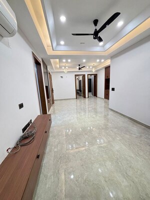 3 BHK Builder Floor For Rent in Sushant Lok Iii