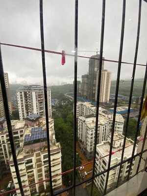 2 BHK Apartment – Exterior View View at Lalani Grandeur, Goregaon East - for Rent