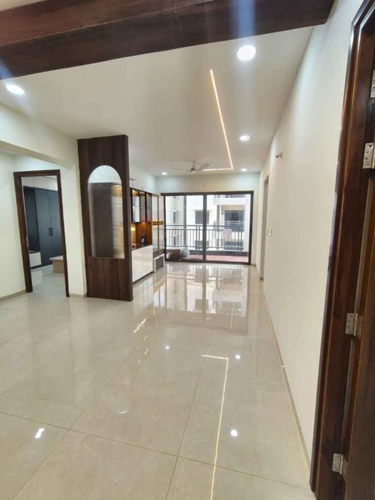 Living Room, srr-sriram-river-view 3 Bedroom 2200 Sq.Ft. Apartment In Narsingi Hyderabad 10426024