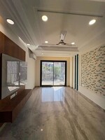 4 BHK + Pooja Room,Servant Room 2150 Sq.Ft. Builder Floor in Sector 57