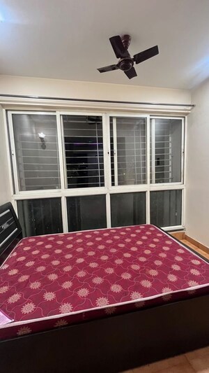 Bedroom in 2 BHK Apartment at Wadgaon Sheri – for Rent
