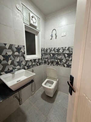 Bathroom in 2 BHK Apartment at Saket – for Rent