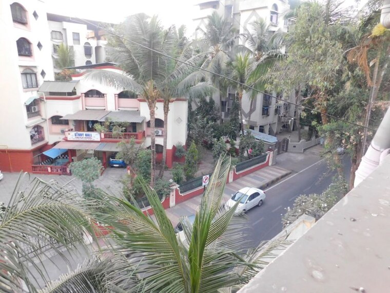 Balcony, om-dwarkanath-chs 5 Bedroom 1800 Sq.Ft. Villa In Nerul Navi Mumbai 10426047