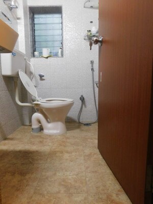 Bathroom in 5 BHK Villa at Om Dwarkanath CHS, Nerul – for Rent