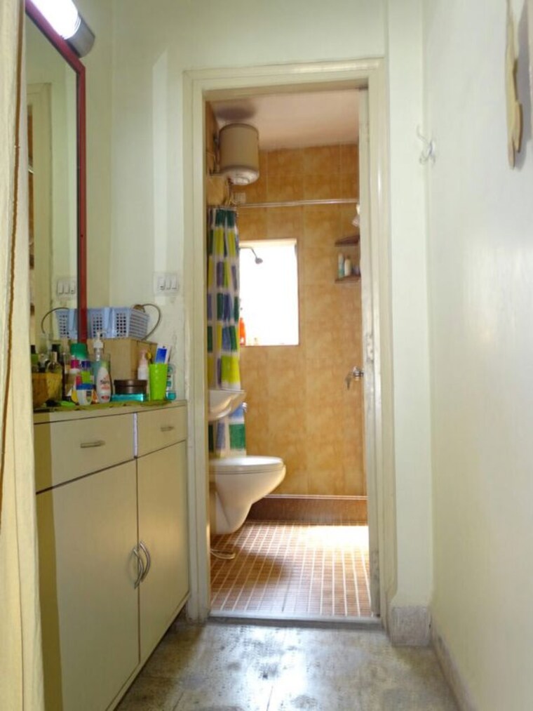 Bathroom, om-dwarkanath-chs 5 Bedroom 1800 Sq.Ft. Villa In Nerul Navi Mumbai 10426047