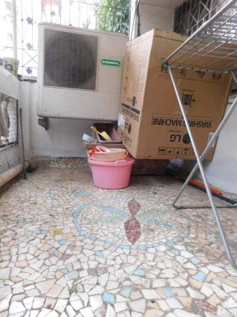 Bathroom, om-dwarkanath-chs 5 Bedroom 1800 Sq.Ft. Villa In Nerul Navi Mumbai 10426047