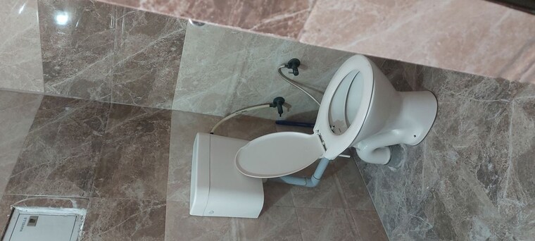 Bathroom, ip extension 2 Bedroom 1150 Sq.Ft. Apartment In Ip Extension Delhi 10417291