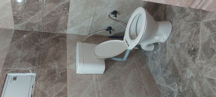 Bathroom, ip extension 2 Bedroom 1150 Sq.Ft. Apartment In Ip Extension Delhi 10417291