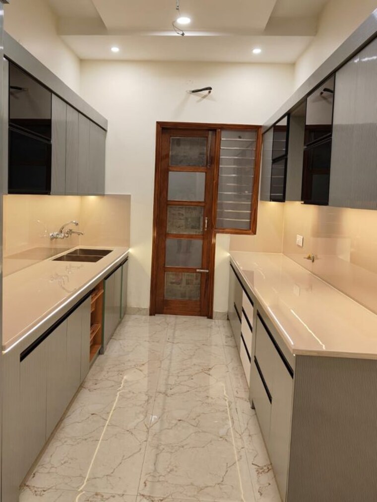 Kitchen, preet colony 5 Bedroom 1800 Sq.Ft. Independent House In Preet Colony Zirakpur 10426110