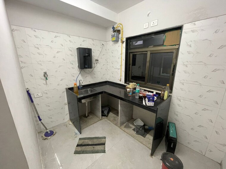 Kitchen, roha-vatika 2 Bedroom 875 Sq.Ft. Apartment In Kurla East Mumbai 10426111
