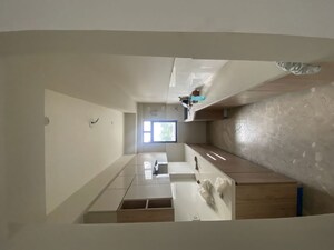 Furnished Amenities in 3 BHK Apartment at Signature Global City 63A, Sector 63a – for Rent