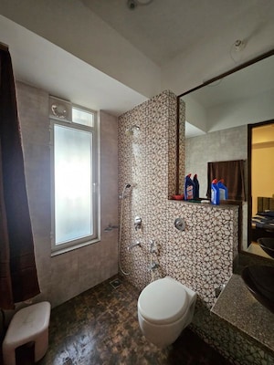 Bathroom in 2 BHK Apartment at Omkar Alta Monte, Malad East – for Rent