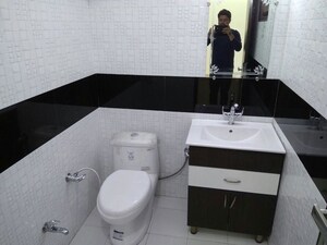 Bathroom in 3 BHK Builder Floor at AJS Heights, Indrapuram – for Rent