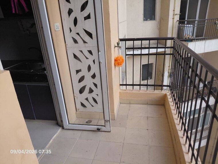 Balcony, ajnara-homes 2.5 Bedroom 1085 Sq.Ft. Apartment In Sector 16b Greater Noida Greater Noida 10426140