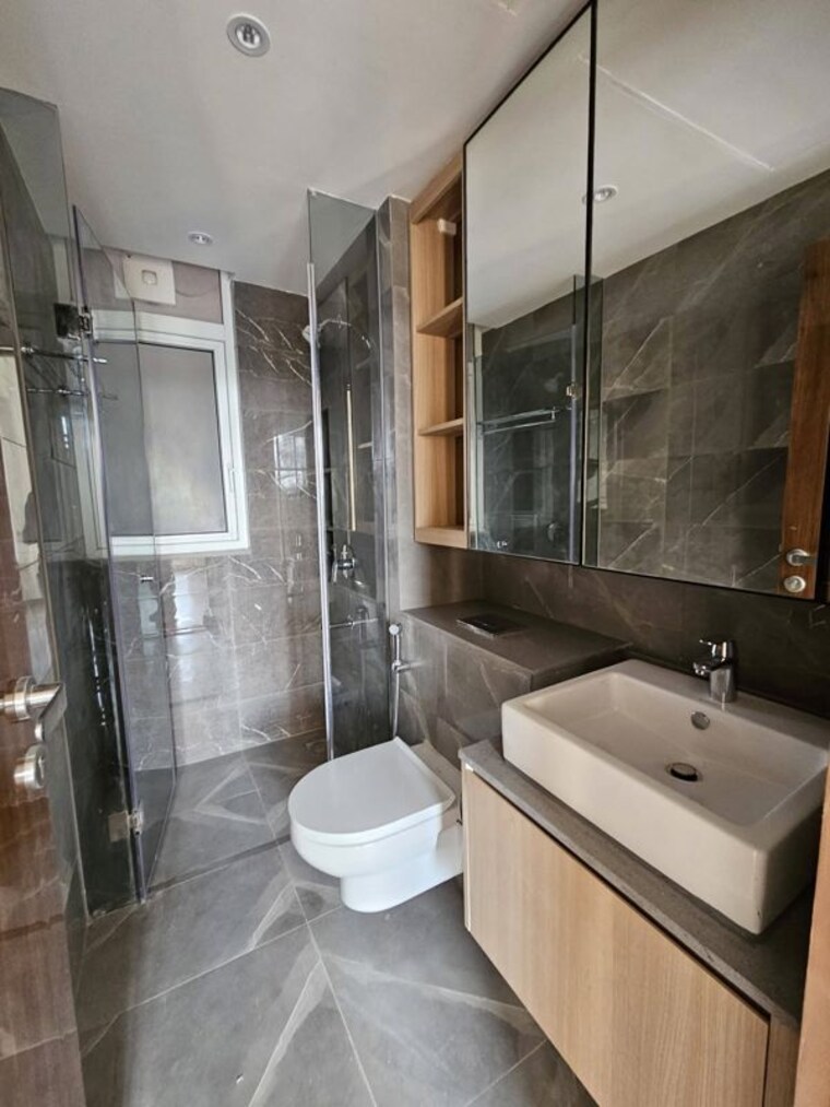 Bathroom, emaar-gurgaon-greens 4 Bedroom 3200 Sq.Ft. Apartment In Sector 102 Gurgaon 10426150