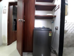Furnished Amenities in 1 BHK Apartment at Unnat Nagar CHS, Goregaon West – for Rent