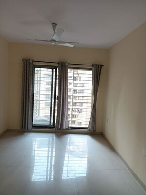 Room in 2 BHK Apartment at Acme Ozone Phase II, Manpada – for Sale