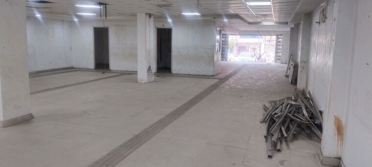 Exterior View, sector 18 Commercial Shop 2400 Sq.Ft. In Sector 18 Noida 10426177