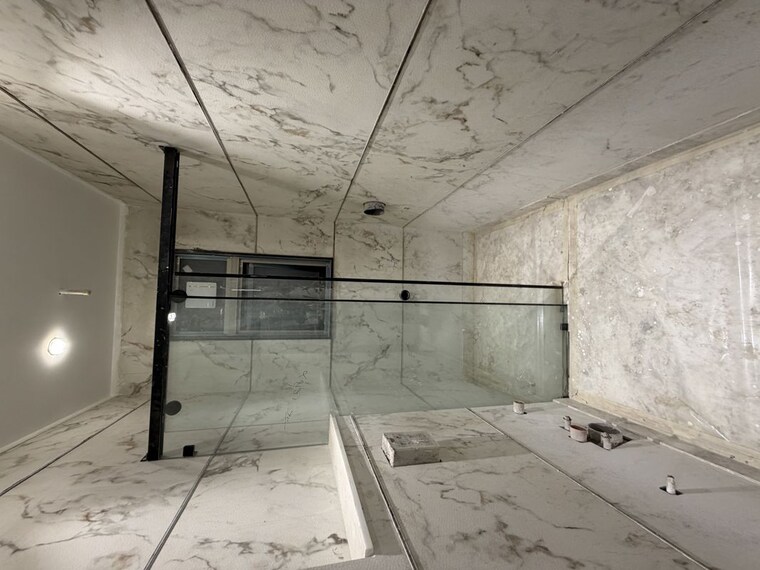 Bathroom, new rajinder nagar 3 Bedroom 200 Sq.Yd. Builder Floor In New Rajinder Nagar Delhi 10426194
