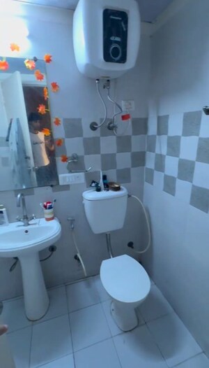 Washroom in 2 BHK Apartment at Gaur City 7th Avenue, Sector 4 Greater Noida – for Rent