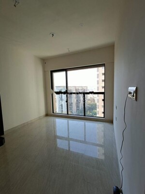 Room in 1 BHK Apartment at Lodha Quality Home Tower 2, Majiwada – for Rent