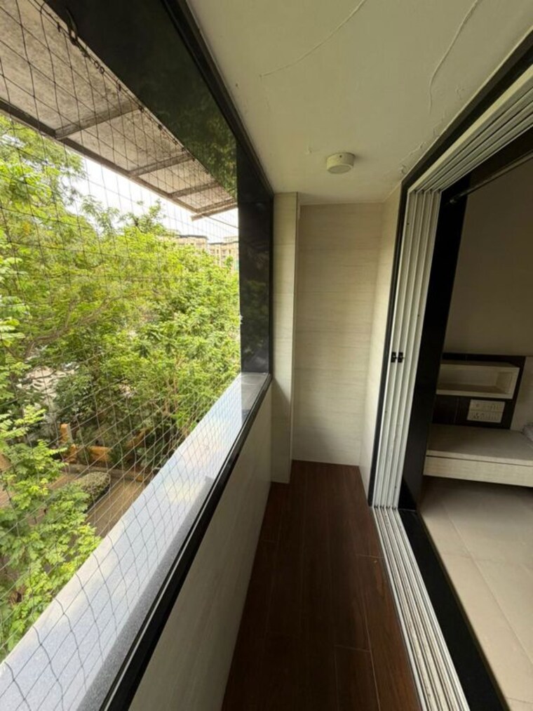 Balcony, raheja-gardens-ascona 2 Bedroom 890 Sq.Ft. Apartment In Midc Colony Thane 10426251